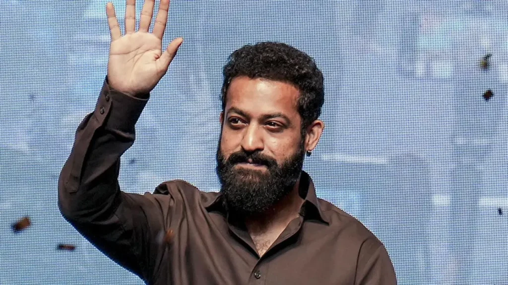 Jr NTR makes public appearance after shoulder injury and shares Dragon shooting update
