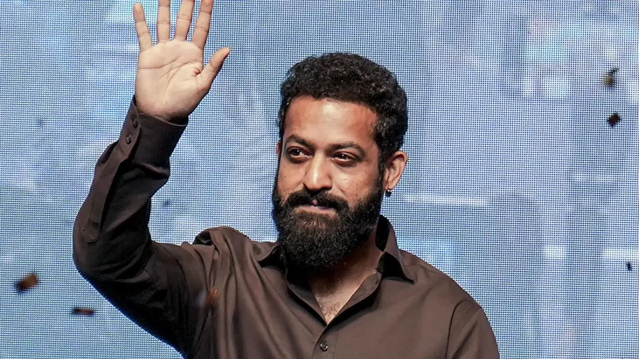 Jr NTR makes public appearance after shoulder injury and shares Dragon shooting update